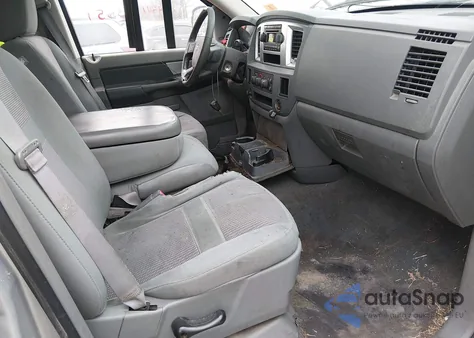 2007 Dodge Ram 1500 Slt z USA, uszkodzony, nr VIN 1D7HA18257J570825